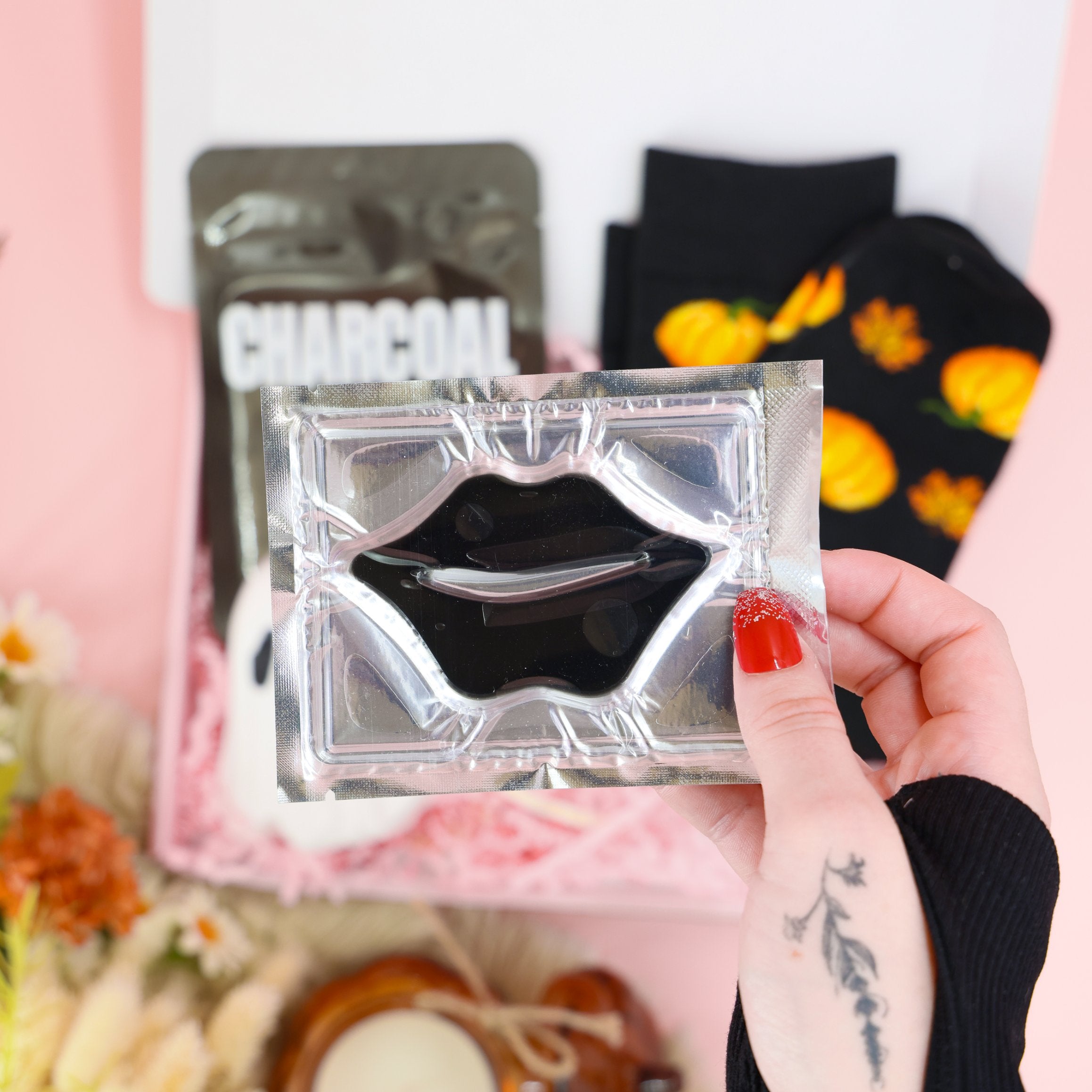 Autumn gifts for her – cosy seasonal hamper with spooky bath bomb and pampering treats