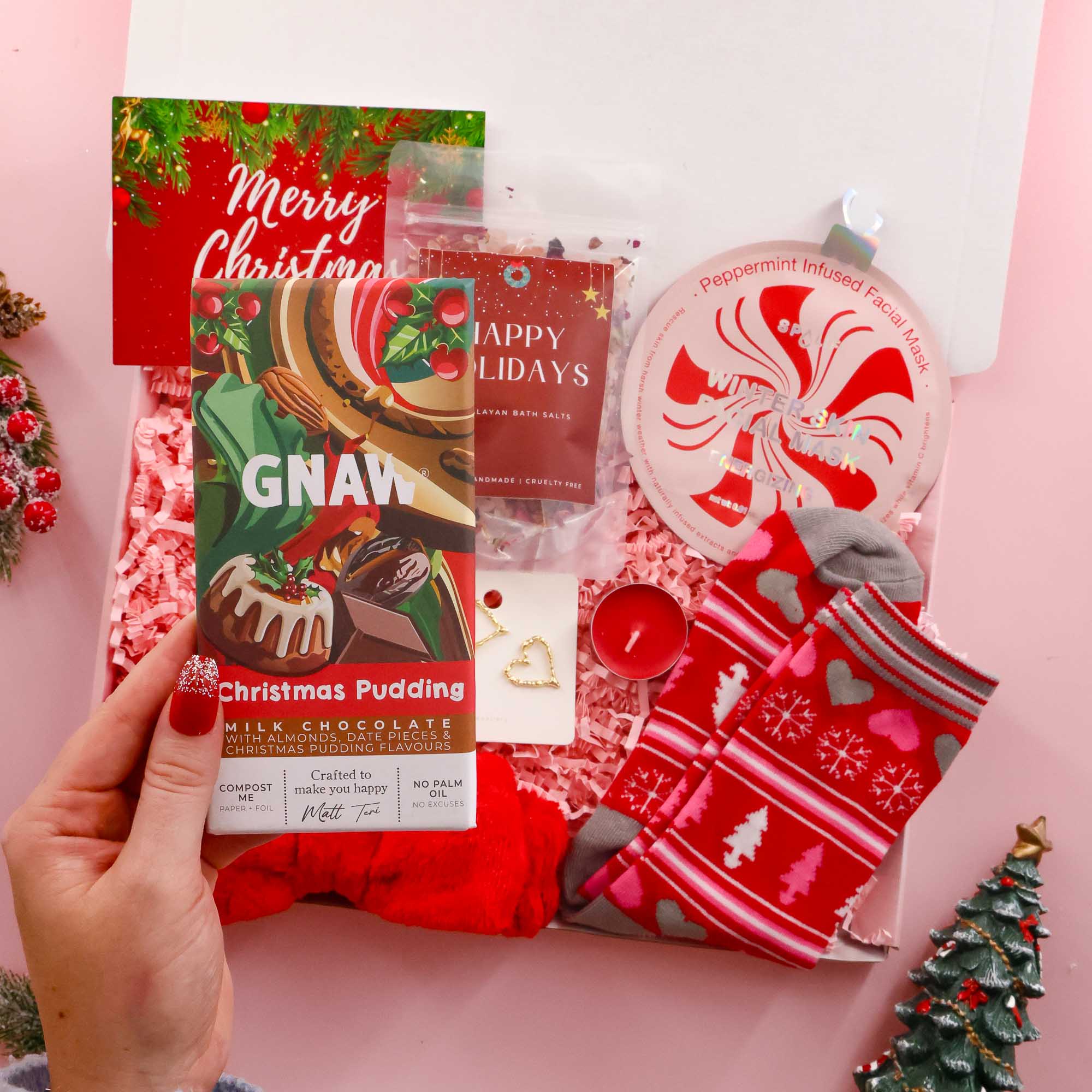 Christmas friendship gift – holiday box with keepsake earrings and cosy Christmas socks