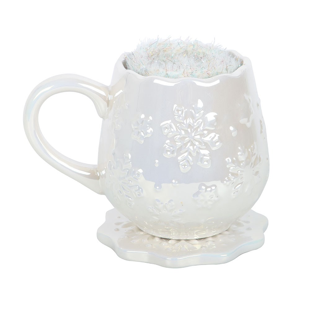Christmas gifts for her – Snowflake Mug Coaster & Socks Set in white