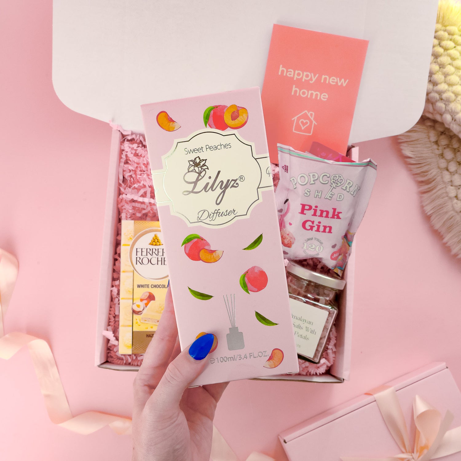 Housewarming Gift Box – thoughtful housewarming hamper with treats and relaxation gifts