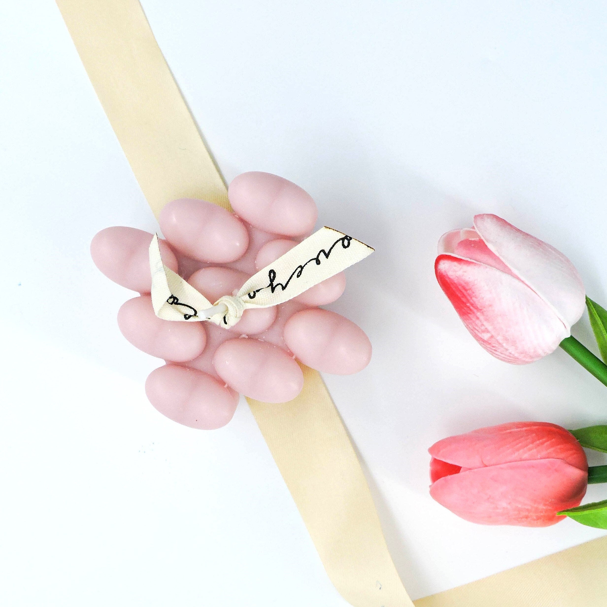 Luxury Mini Hearts Candle – Pink, showcasing a unique bubble heart shape, perfect for creating a cozy ambiance and adding charm to any space.