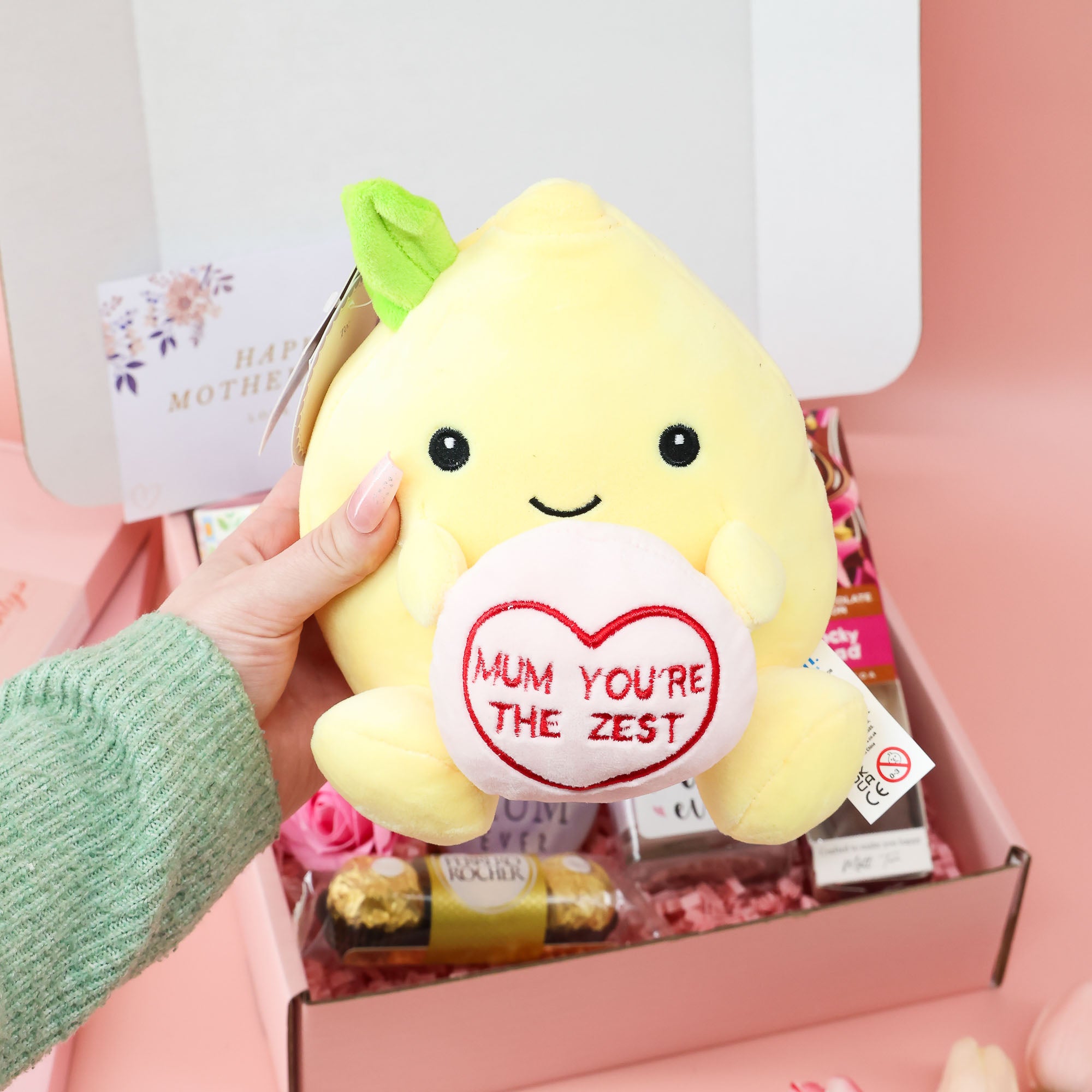 Mother’s Day gift – gift box for mum with lemon teddy, floral mug and Ferrero Rocher chocolates