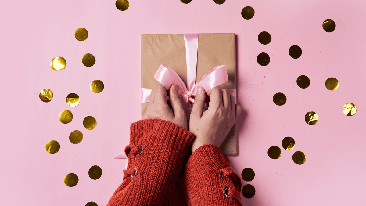 30 Thoughtful Birthday Gift Ideas for Friends That They'll Absolutely Love
