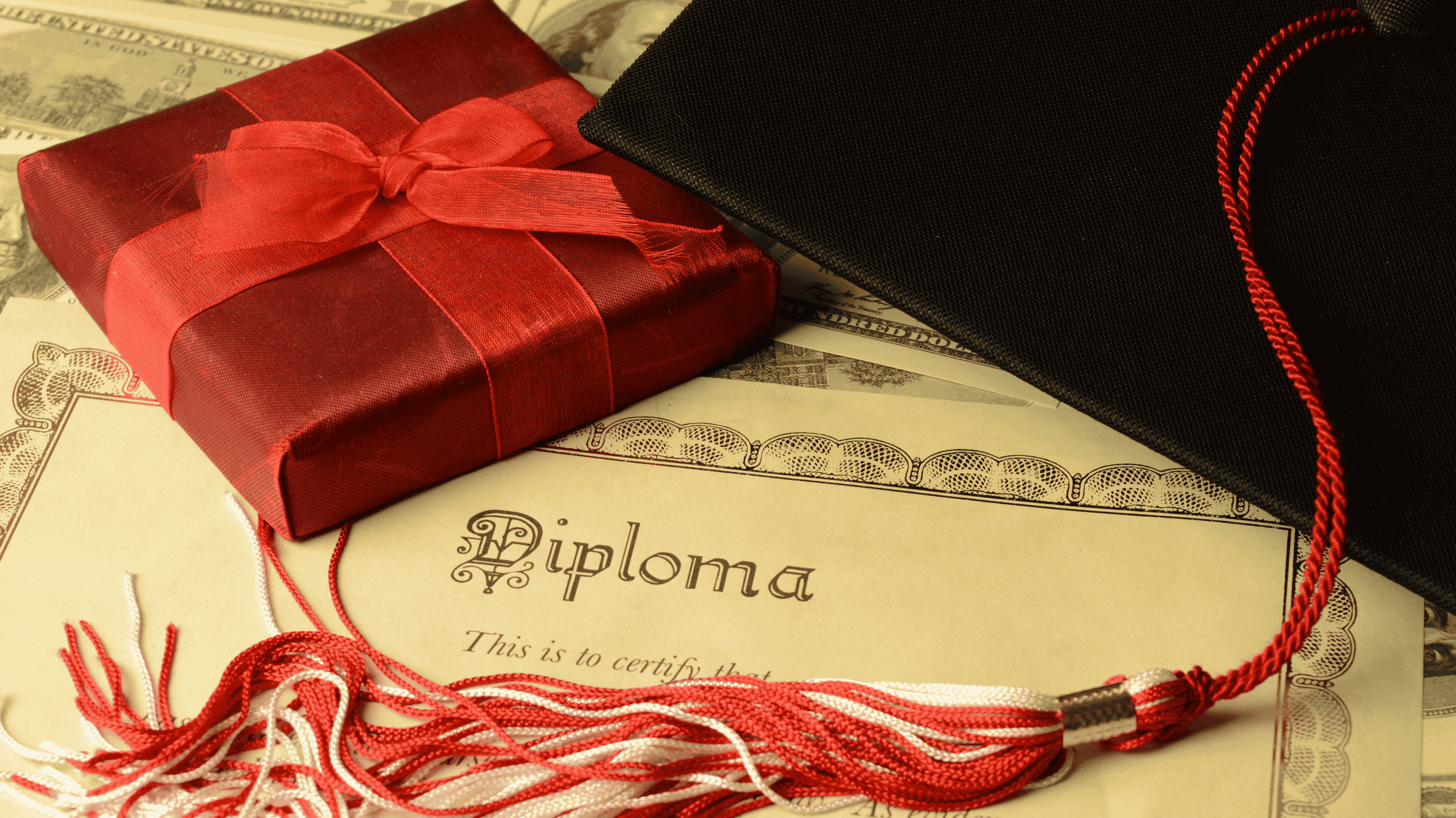 Graduation Gift Ideas for Students 2025 | Heavenly Boxes
