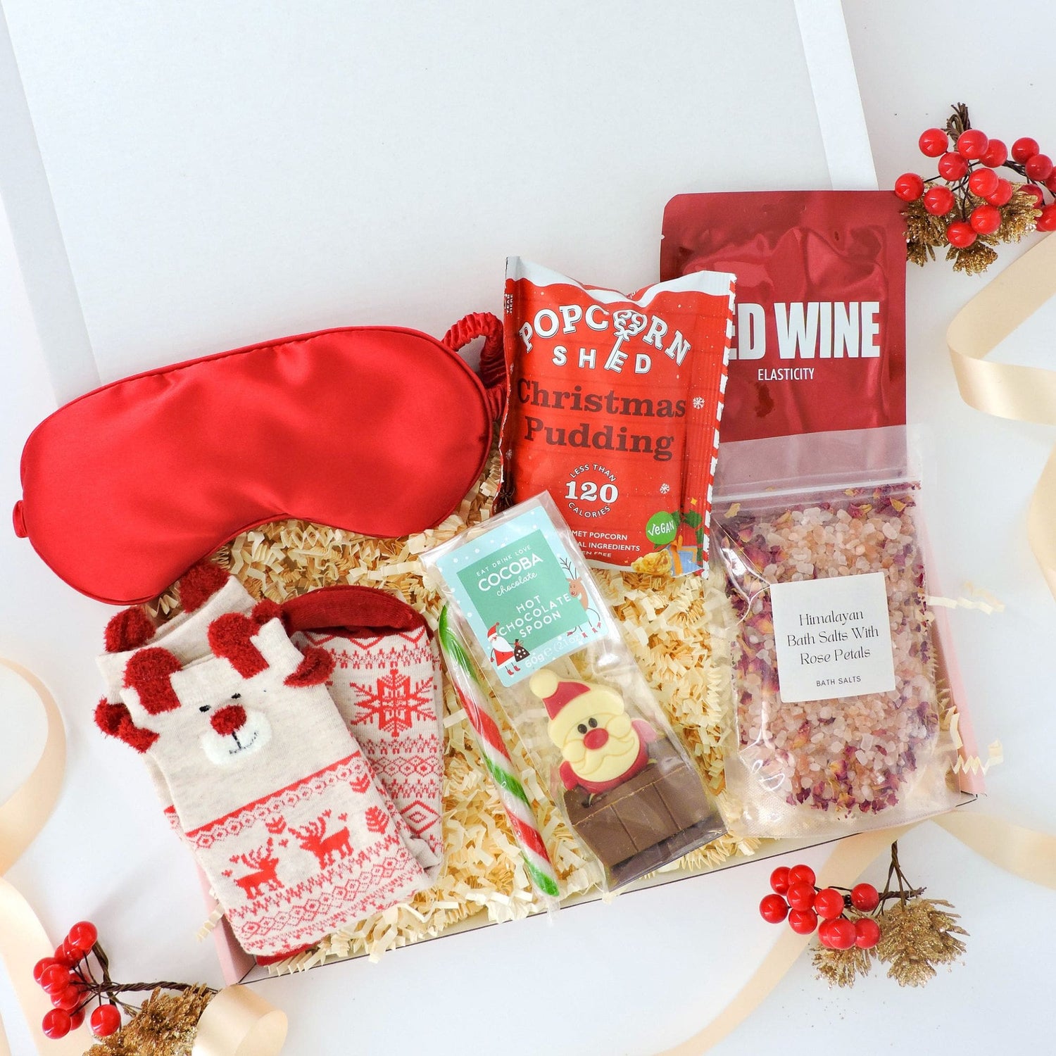 Christmas gifts for her – festive and thoughtful gift boxes to make her feel special this holiday season