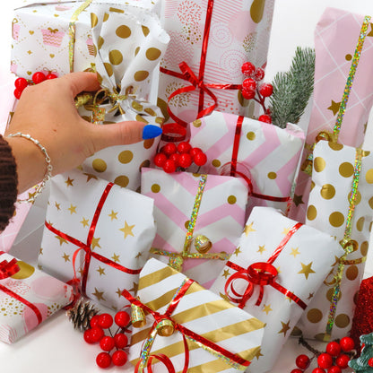 Advent Calendar for Her – seasonal gift box filled with festive treats and surprises