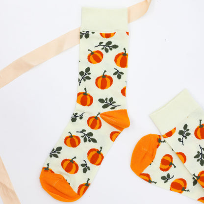 Autumn gifts for her – playful pumpkin socks for autumn lounging
