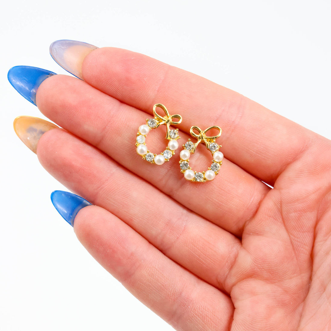 Christmas Gift – Pearl Wreath Earrings elegant golden festive jewellery