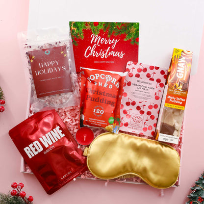 Pamper gift for her – Christmas hamper with eye mask, bath salts and festive snacks