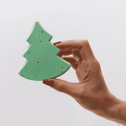 Christmas gifts for her – Silent Night Christmas Bath Bomb Gift Pack with tree bath bombs