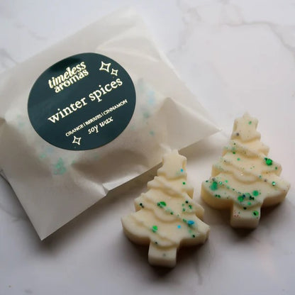 Christmas gifts – Winter Spices Wax Melts shaped like Christmas trees with festive spice scent