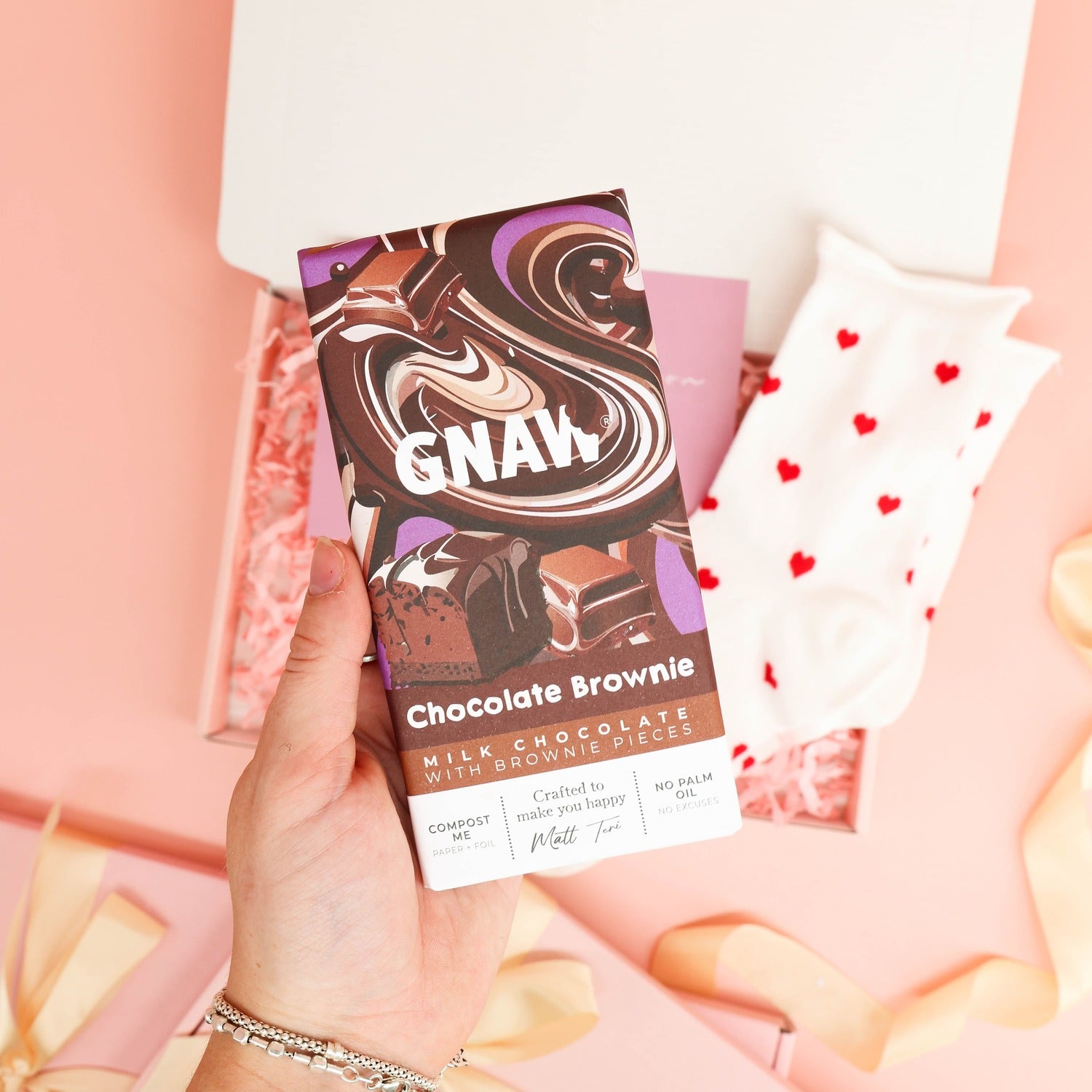 get well soon gift – two uplifting treat box variants filled with cosy and comforting surprises