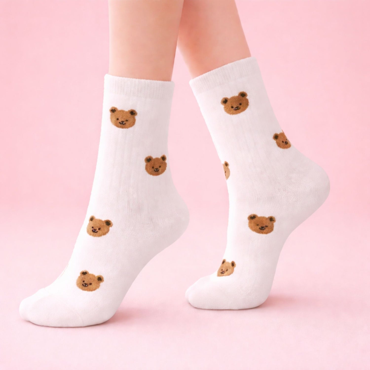 Cute Teddy Socks – white ankle socks featuring mini teddy bears, ideal gifts for her