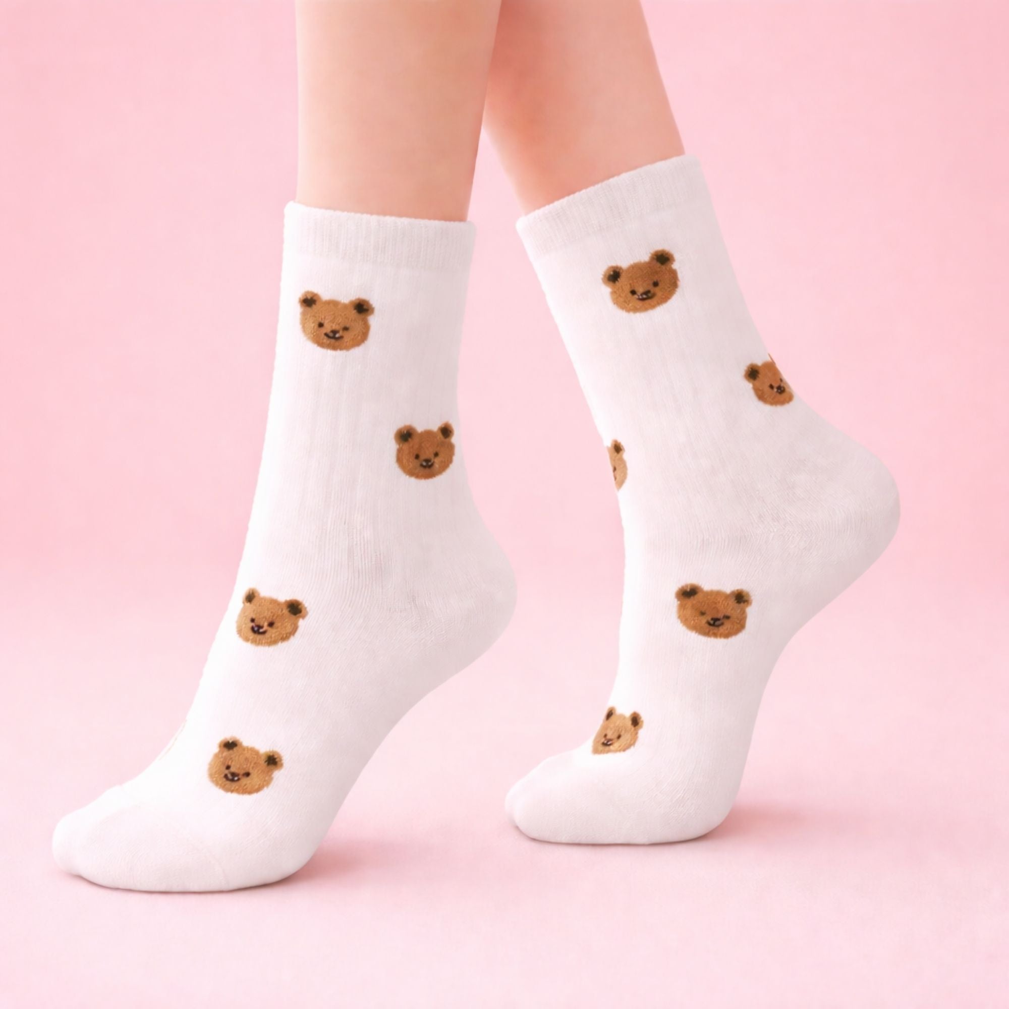 Cute Teddy Socks – white ankle socks featuring mini teddy bears, ideal gifts for her