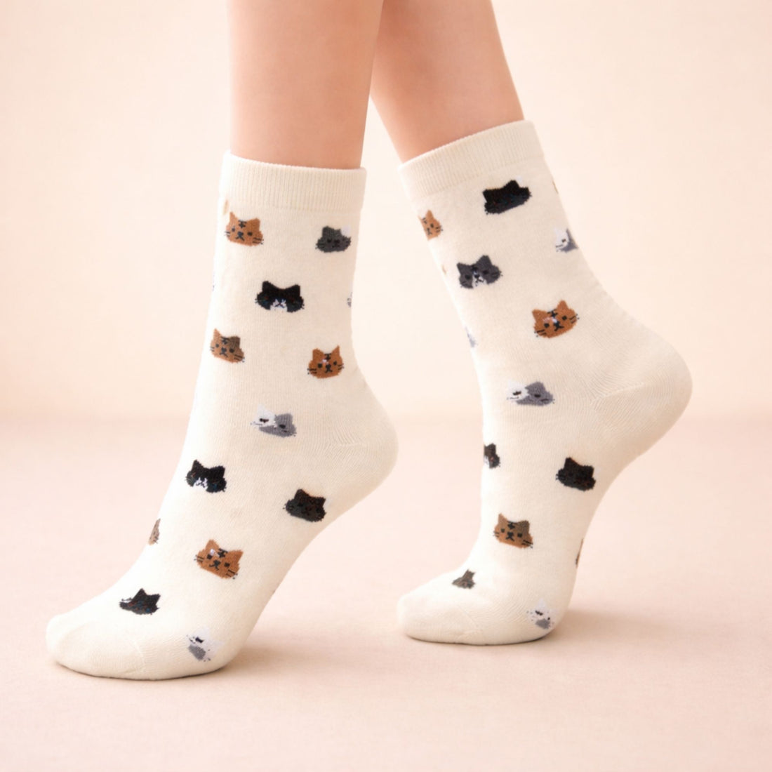 Cute Cat Socks Gift – cosy gift for her with playful cat design
