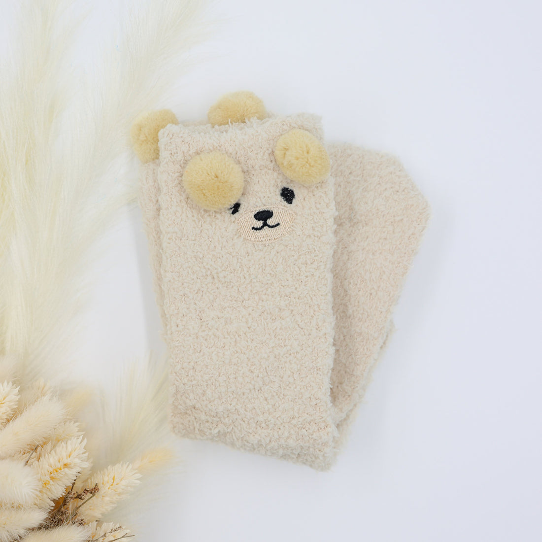 Gifts for her – Fluffy Bear Socks cosy cream bear design
