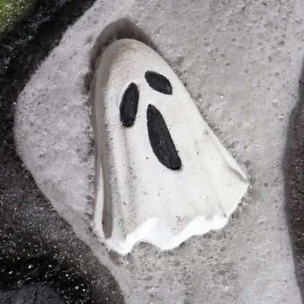 Gifts for her – ghost-shaped bath fizzer ideal for seasonal pamper boxes