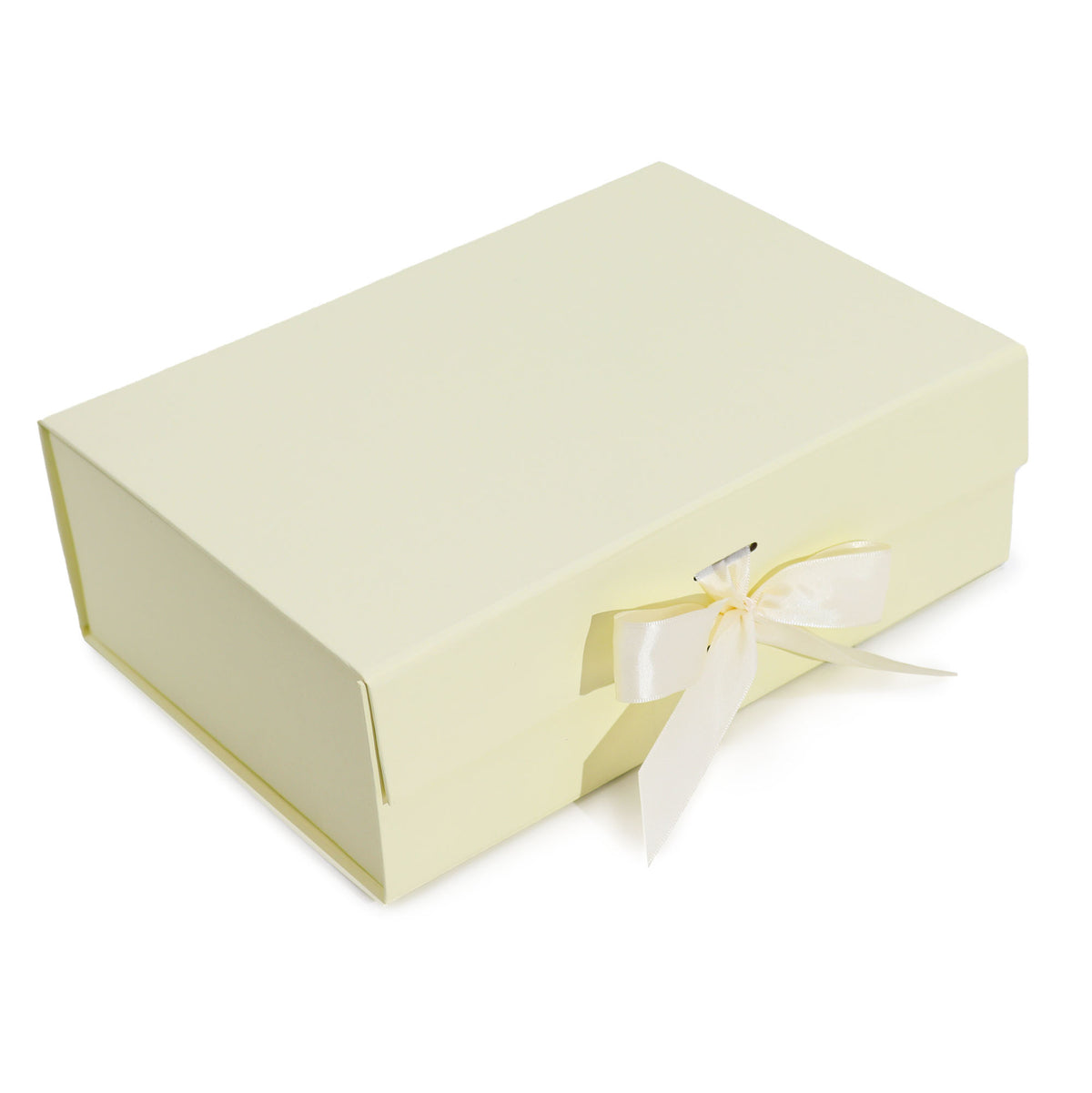 Luxury Cream gift box featuring a white bow, ideal for wedding favors, elegantly presented as a refined container for special occasions.