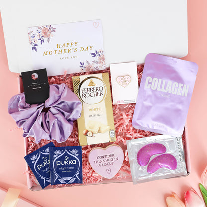 Gift for mom’s day – thoughtful letterbox hamper with skincare treats and hug biscuit