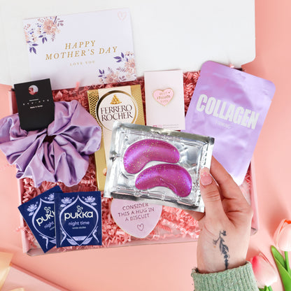 Mother’s Day gift – 2026 letterbox pamper box with chocolate, tea and spa treats for mum