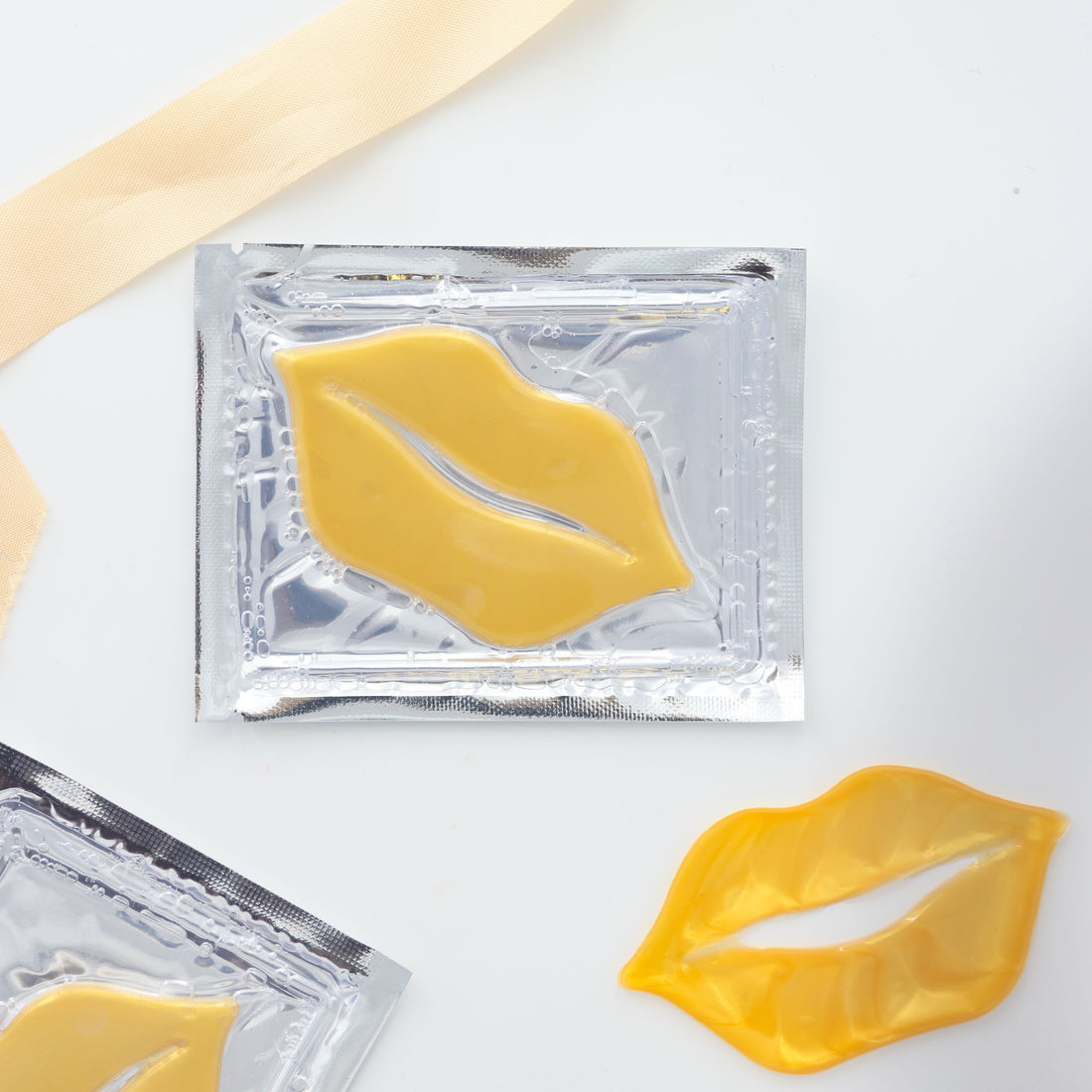 Self care gifts for her – Golden Kiss Lip Mask for radiant soft lips
